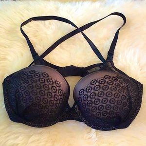 Fabulous Multi Way by VS Mesh Lined Demi 32C. Excellent Condition.